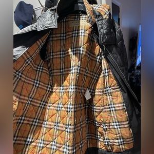 Excellent condition Burberry quilted jacket